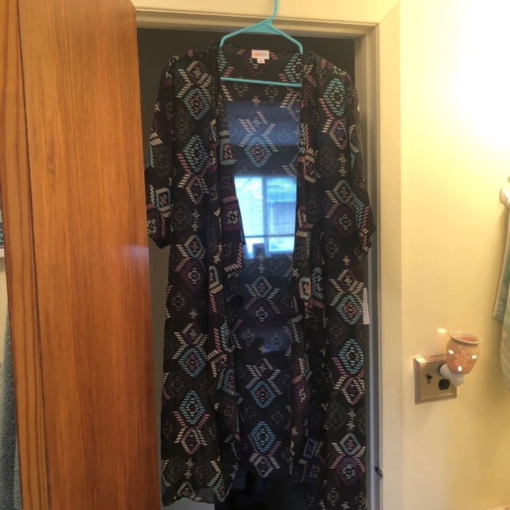 Medium Lularoe Shirley NWTs